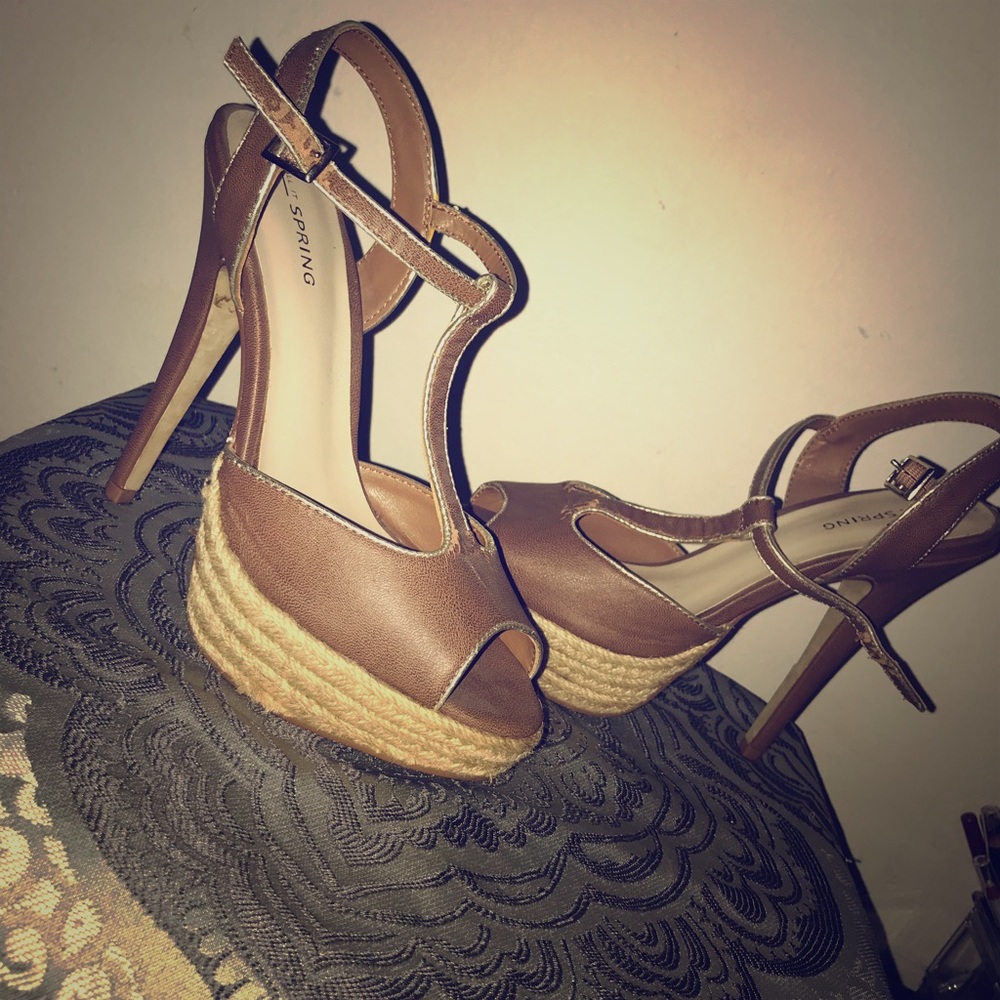 Tan heels